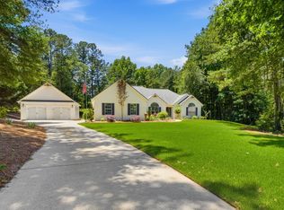 25 Brikdale Ct, Newnan, GA 30265