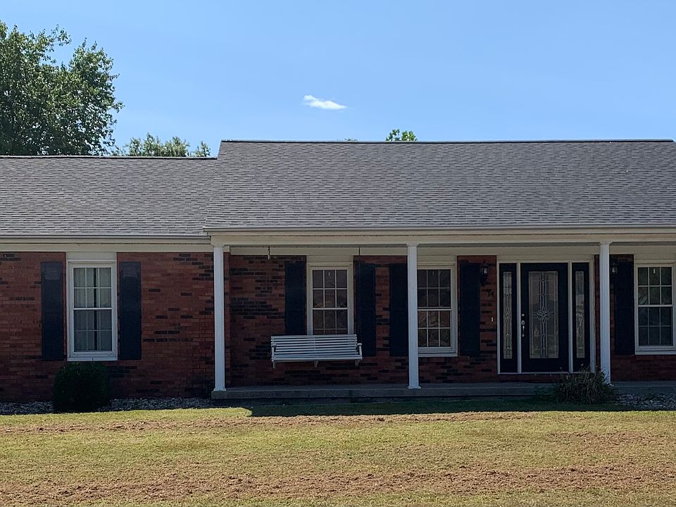 1st image of 14 Lilac Dr