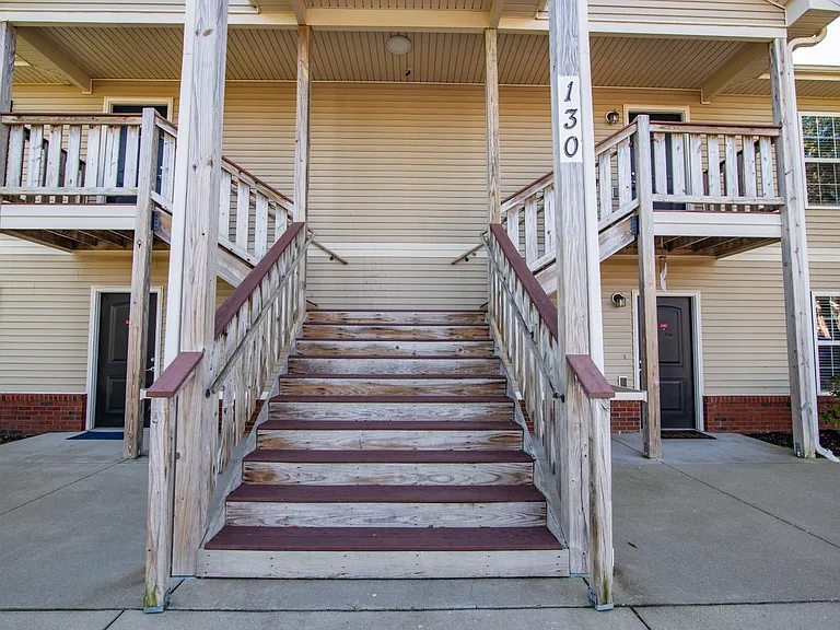 Cricket Ln — Photo 13