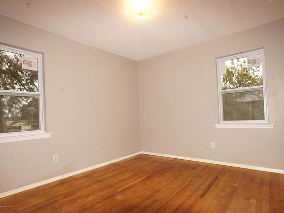 2nd image of 8391 Laurett Cv