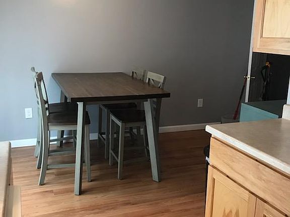 3rd image of 2 Oakwood Ln APT 6