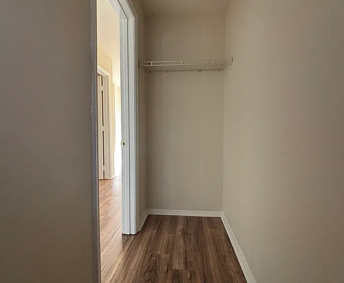 6499 Woodgreen Cir — Photo 2