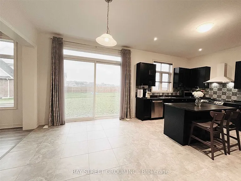 25 McIsaac Dr — Photo 23