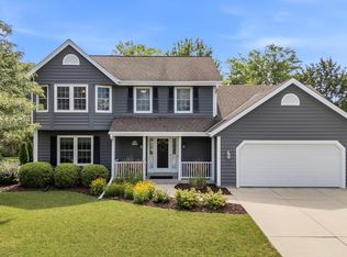W170N5141 Fair Oak PARKWAY, Menomonee Falls, WI 53051