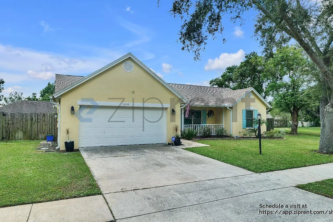 3 bed, 1490 sqft, $2,600 — Photo 2