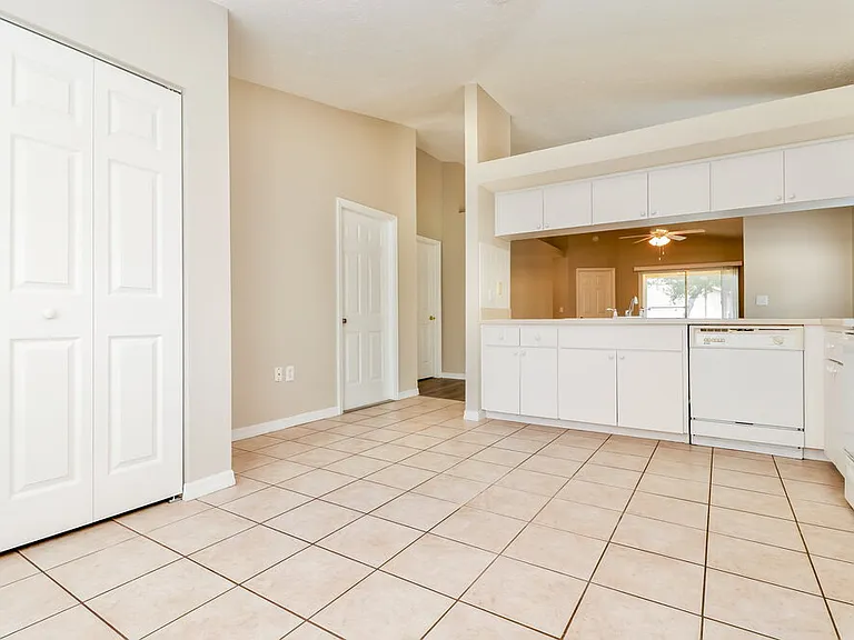 7918 Barclay Rd — Photo 8