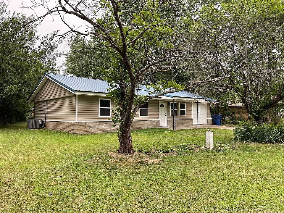 514 N Bell St, Vinita, OK 74301 Zillow