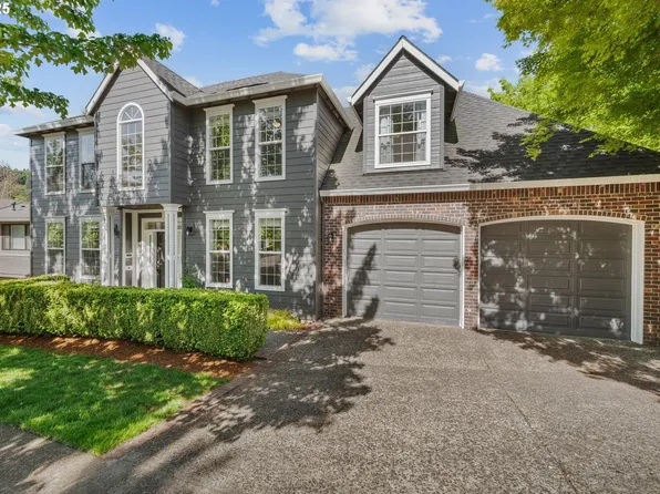 2255 River Heights Cir, West Linn, OR 97068