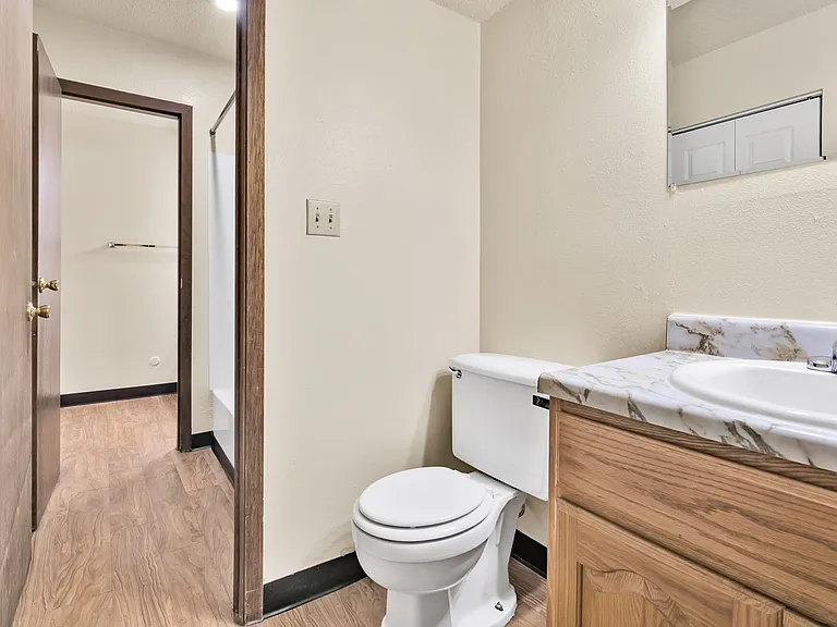 2 Bedroom