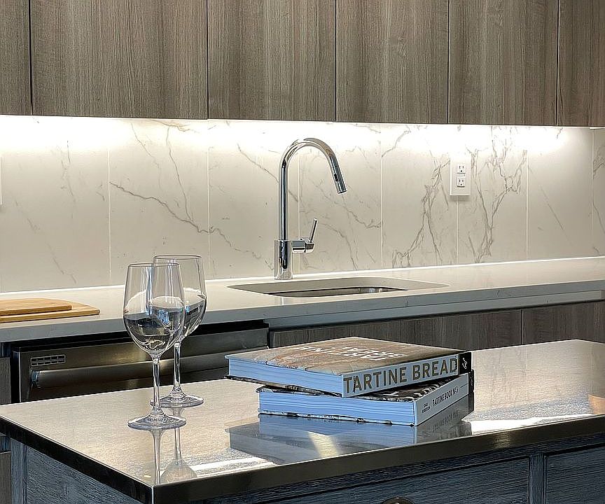 1st image of 15 Park Row APT 7F1