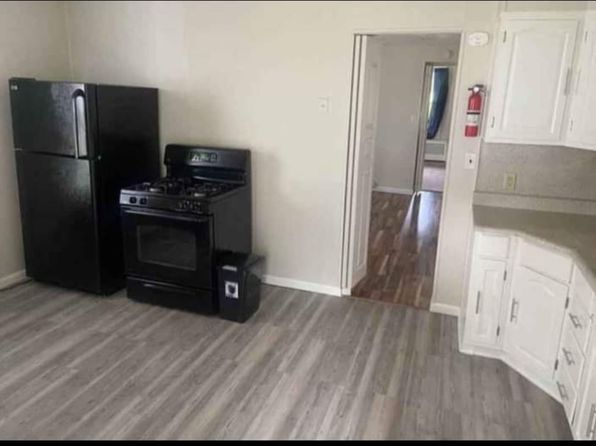 (undisclosed Address)