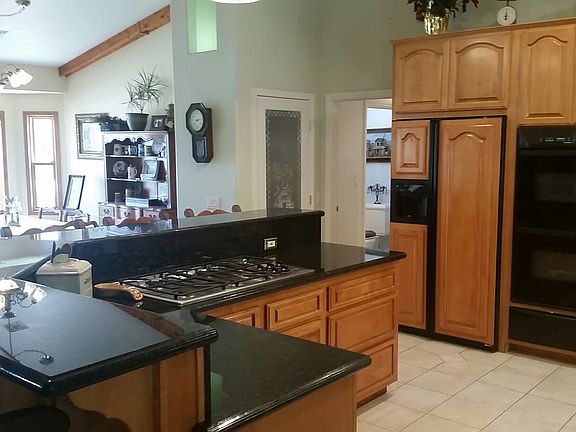 4th image of 2631 Bridle Path Dr