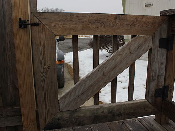 Gate on Deck