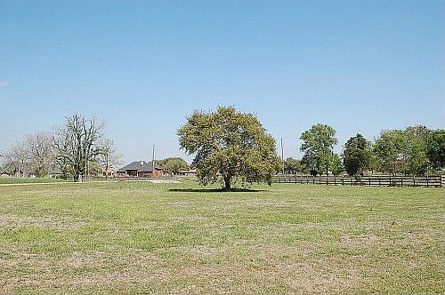 1st image of 32634 Waterworth Ct