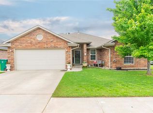 2600 SE 94th Cir, Moore, OK 73160