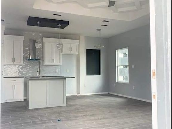 2nd image of 624 Marrs Ave #A