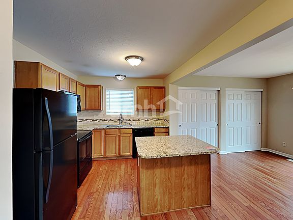 4th image of 1231 Candora St