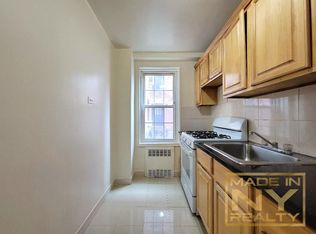 140-21 Burden Cres #201, Jamaica, NY 11435