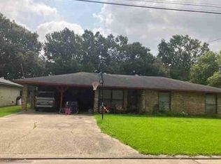 124 Guadalajara St, New Iberia, LA 70563