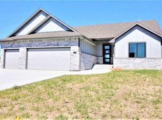 2105 S Michelle St, Wichita, KS 67207