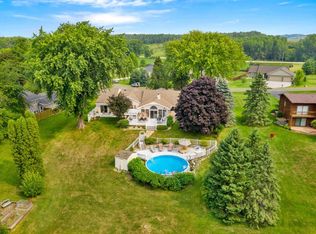 W9031 Heritage Hills Rd, Beaver Dam, WI 53916