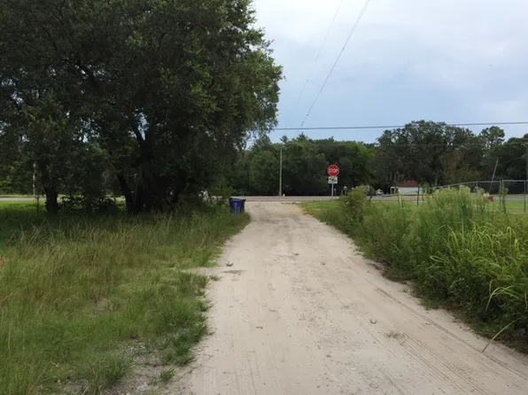 5403 Rain Frog Ln, Plant City, FL 33567