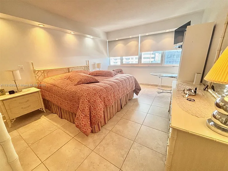 2030 S Ocean Dr #521 — Photo 13