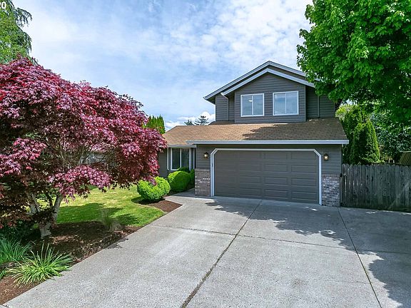 3rd image of 9042 SE 45th Ave