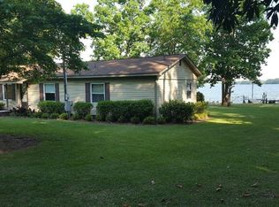 1516 Shull Ave, Gilbert, SC 29054