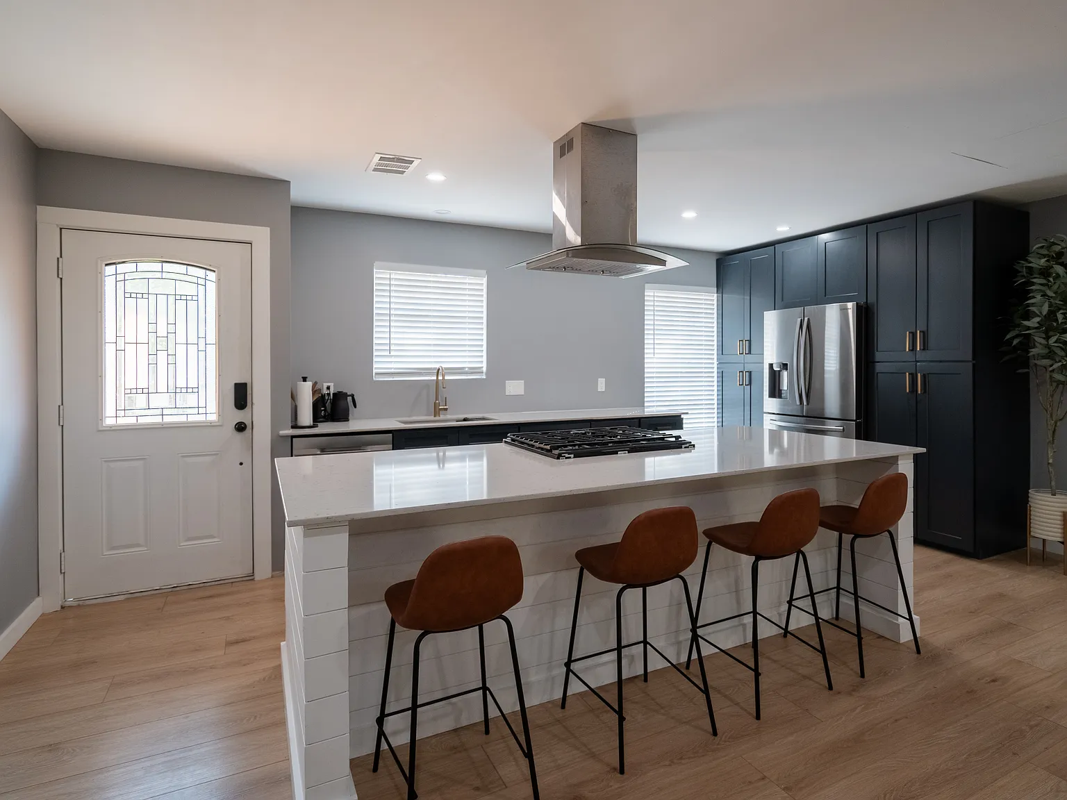 3 bed, 1744 sqft, $2,750 — Photo 3