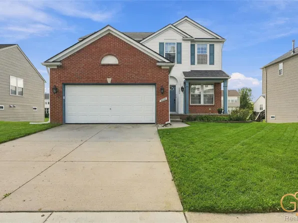 9640 Wexford Dr, Ypsilanti, MI 48198