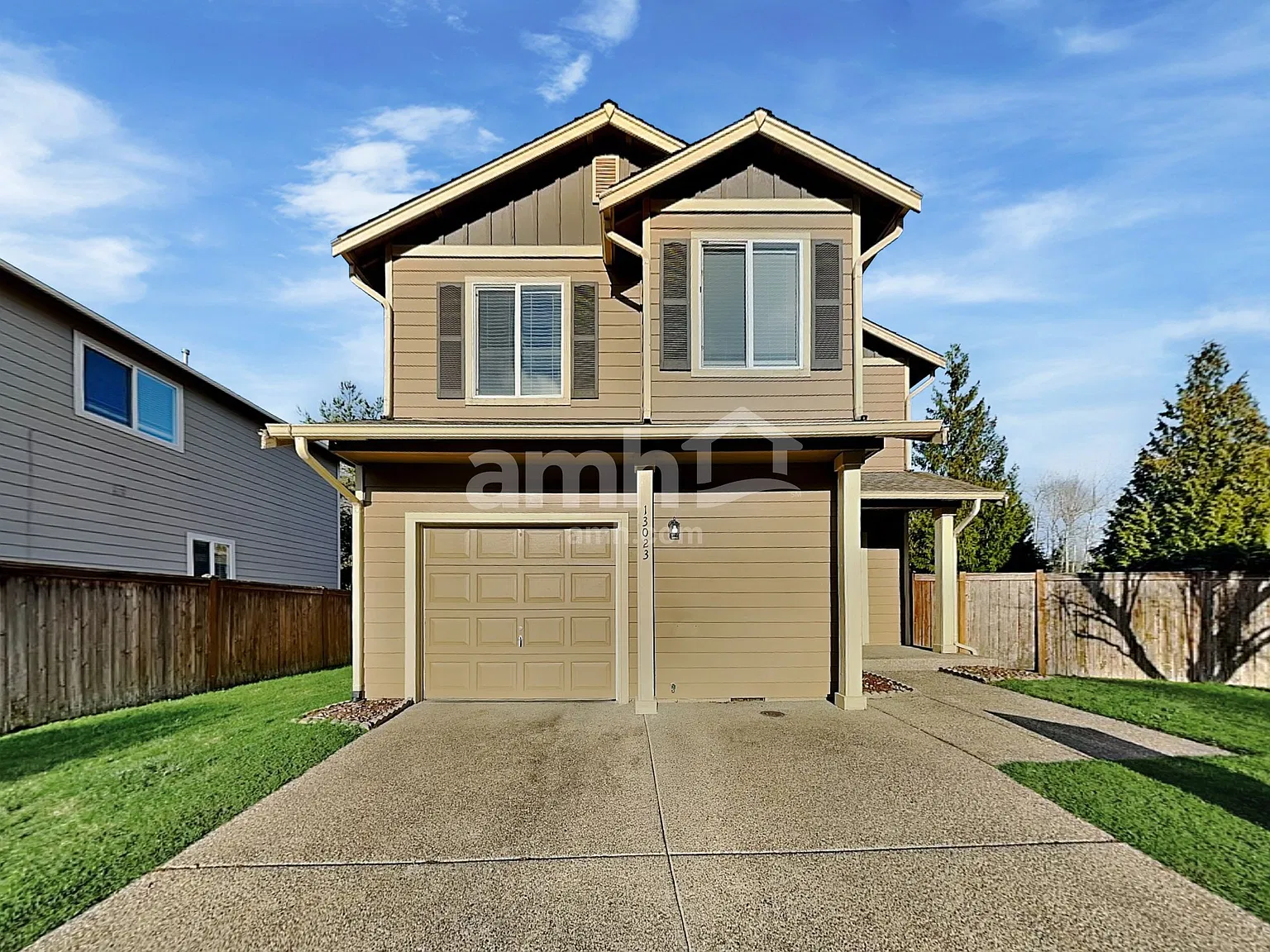 3 bed, 2.5 bath, 1394 sqft, $2,710 — Photo 1