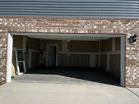2-car garage