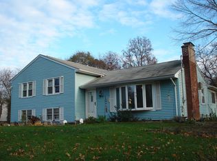 20 N Jackson Dr, Poughkeepsie, NY 12603