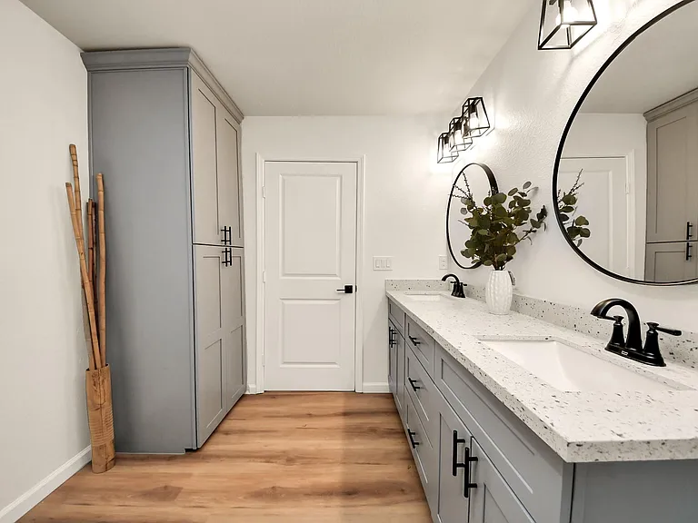 2407 Crestdale Dr — Photo 25