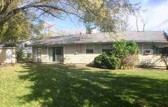 4th image of 18944 Martin Ct