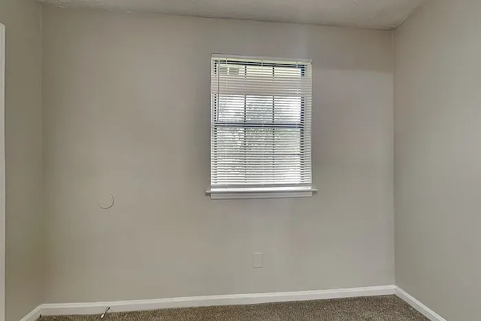 2093 Drake Ct — Photo 15