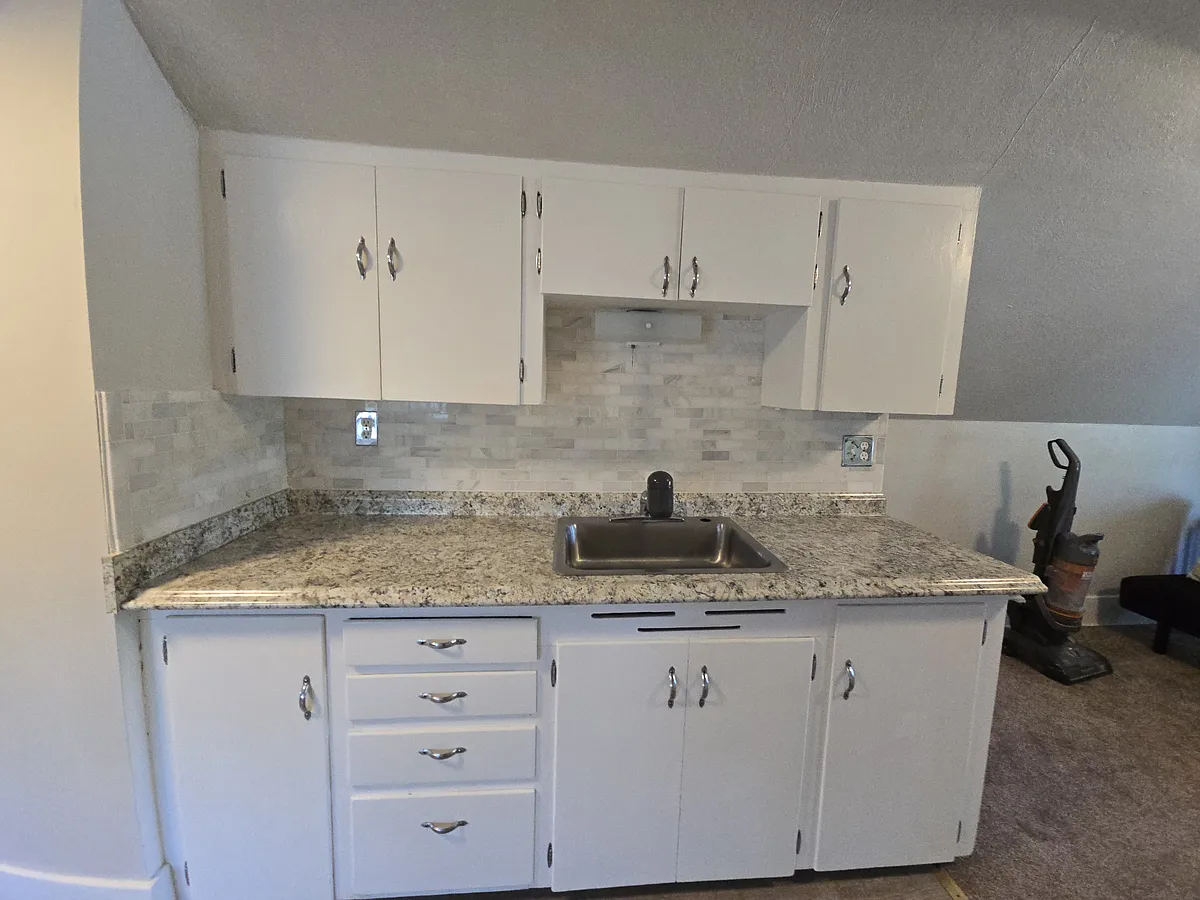 Building Photo - 1827 21st Ave #1