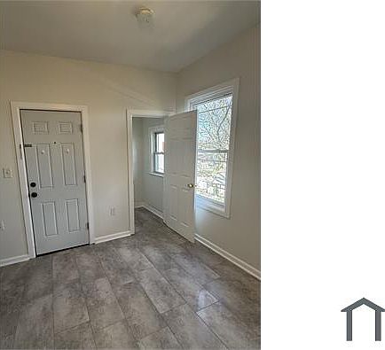 4th image of 105 Rosa Parks Blvd #107