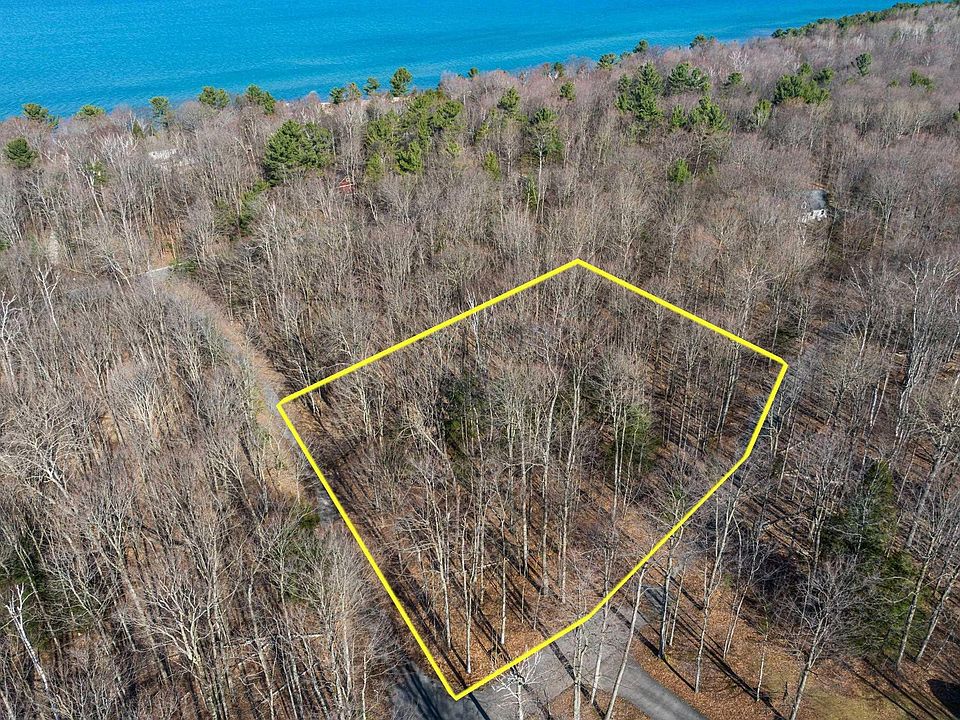 1st image of 12 Aspen Trl