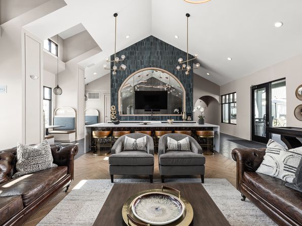 2645 Akers Dr #8-101