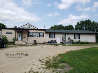 407 E Cedar St, Houston, MN 55943