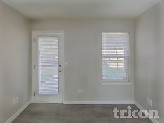 4th image of 1482 Kindred Cir NW