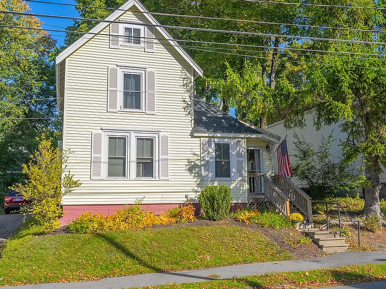 259 Grove St — Photo 1