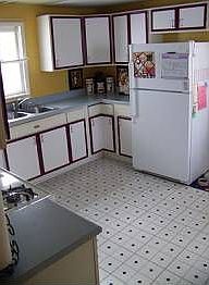 3rd image of 908 West Dr