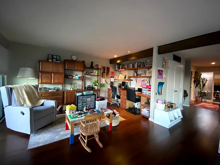 48 Heritage Ct — Photo 6