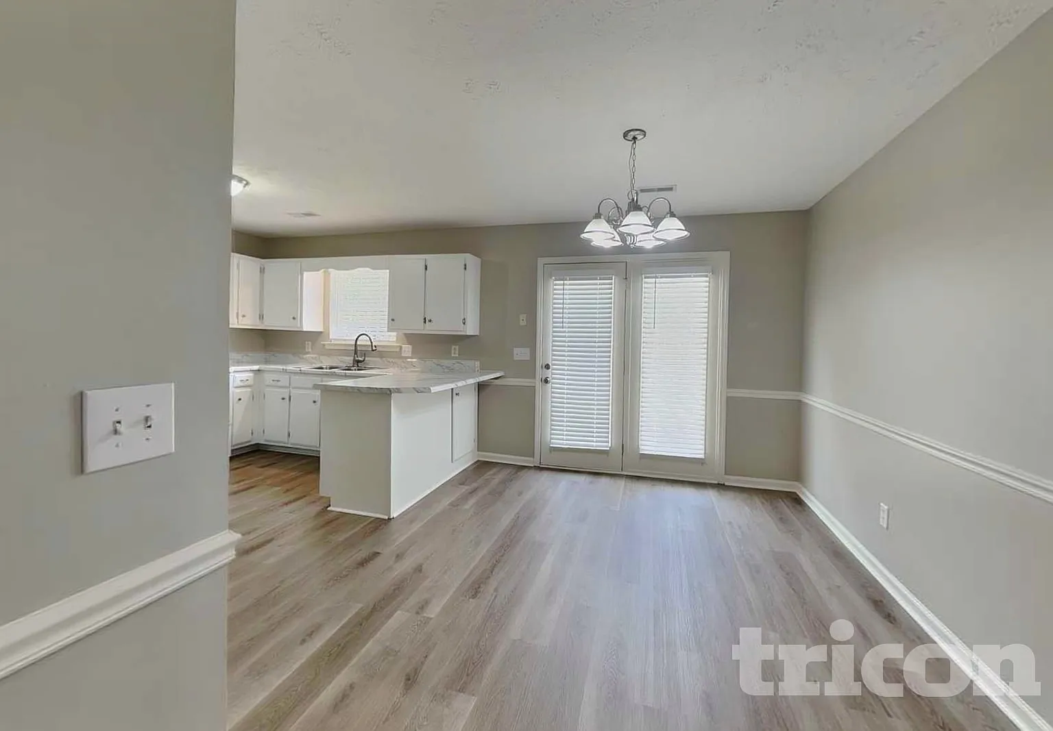 2121 Montgomery Lane La Vergne TN — Photo 4