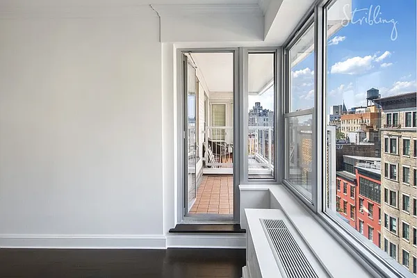 Sold by Stribling | media 15