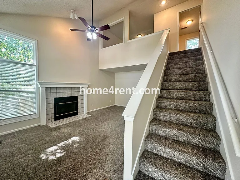 12302 S Shannan Ct — Photo 2