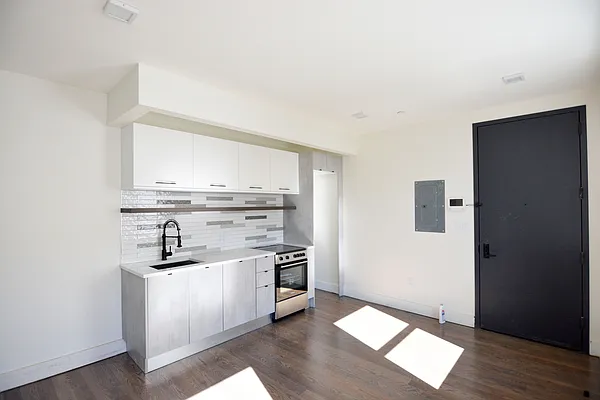 Rented by Corcoran | media 29